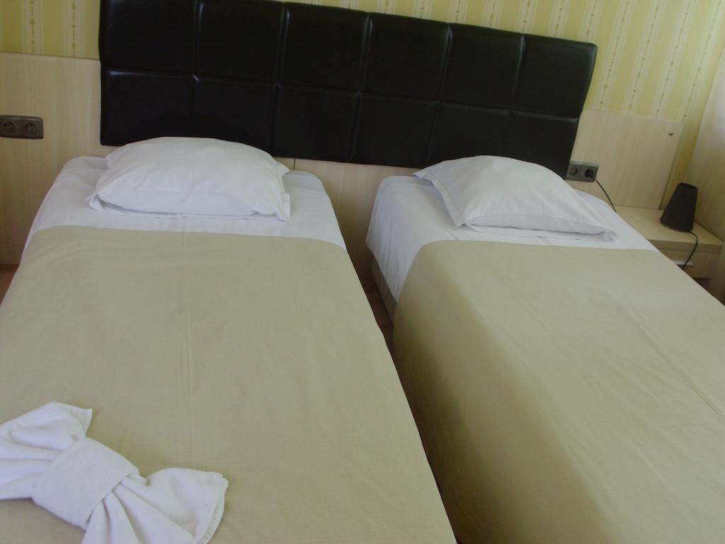 Eski Zaara Hostel Стара-Загора Номер фото